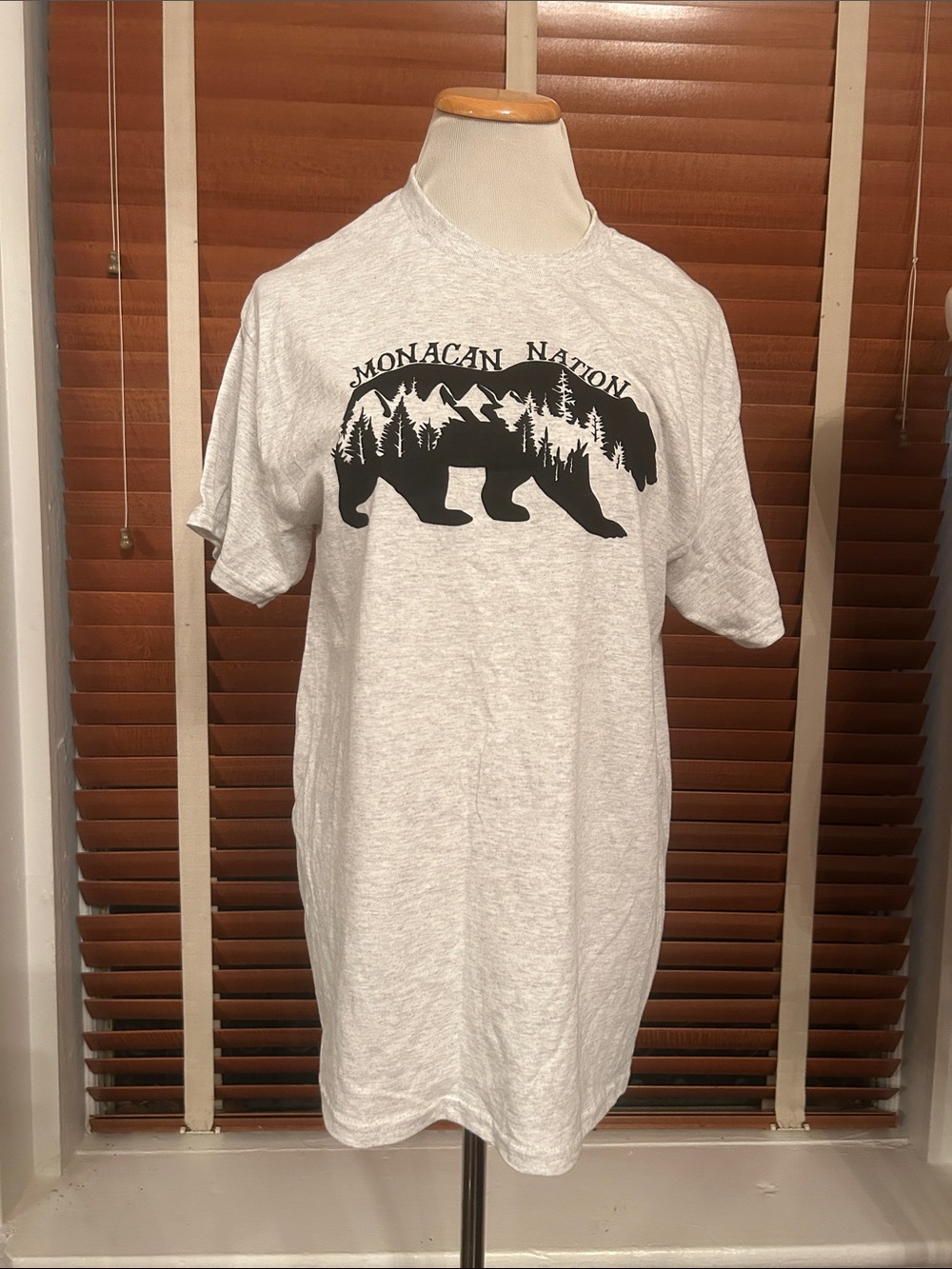Gildan White Short‑Sleeve Tee with Black Bear Mountain Graphic